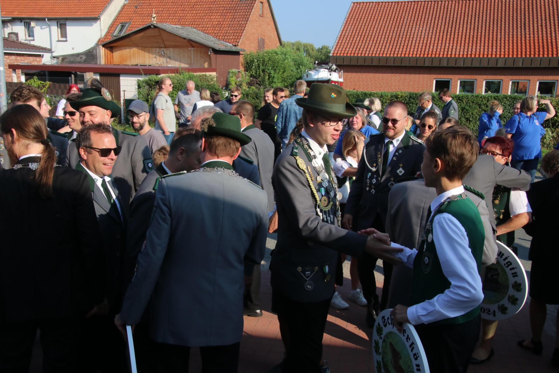 Impressionen vom Schützenfest Großenheidorn. (Foto: gi)