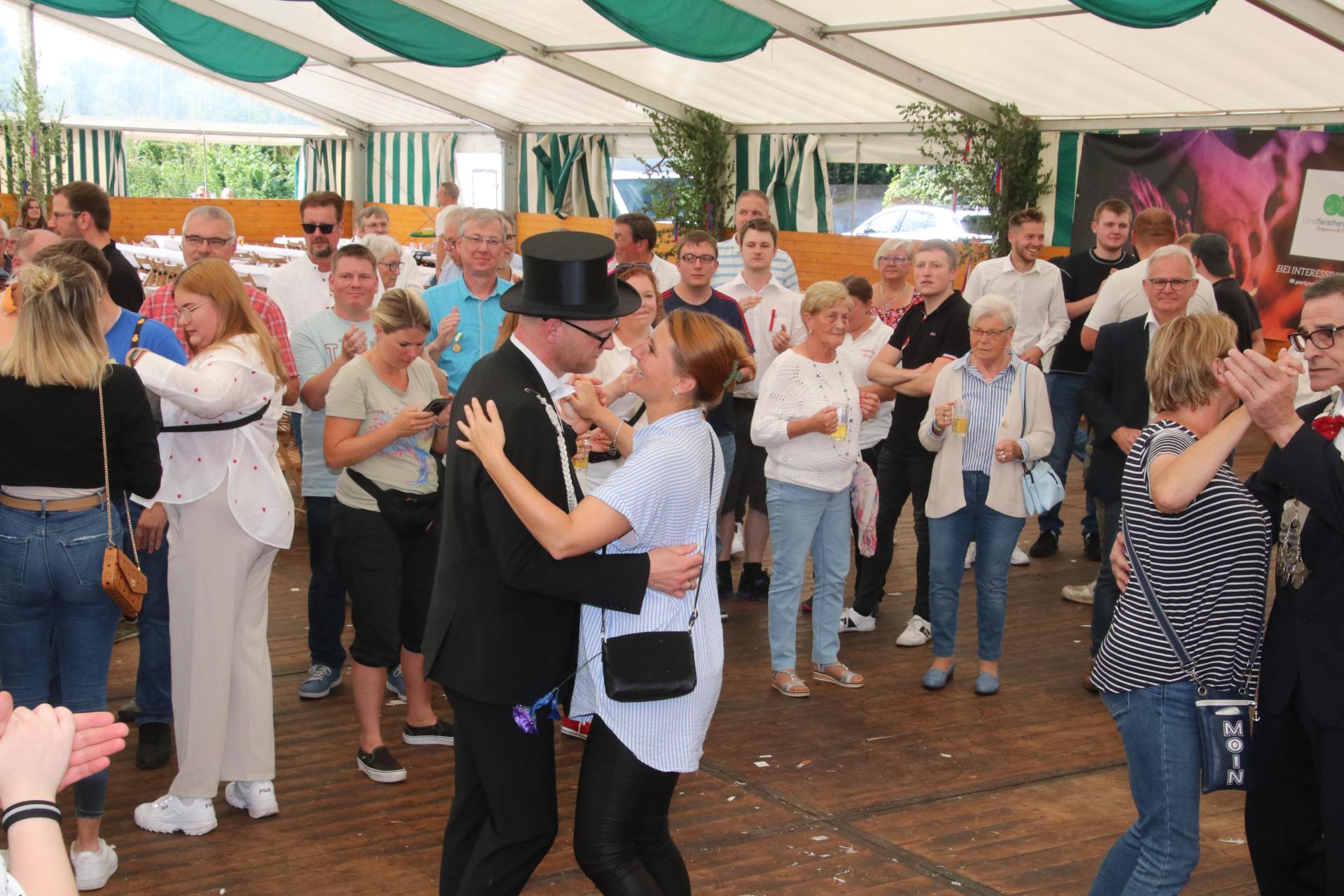 Bilder vom Schützenfest. (Foto: gi)