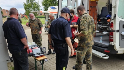 Erläuterung des AED stand an dieser Station auf dem Plan. (Foto: Feuerwehr)