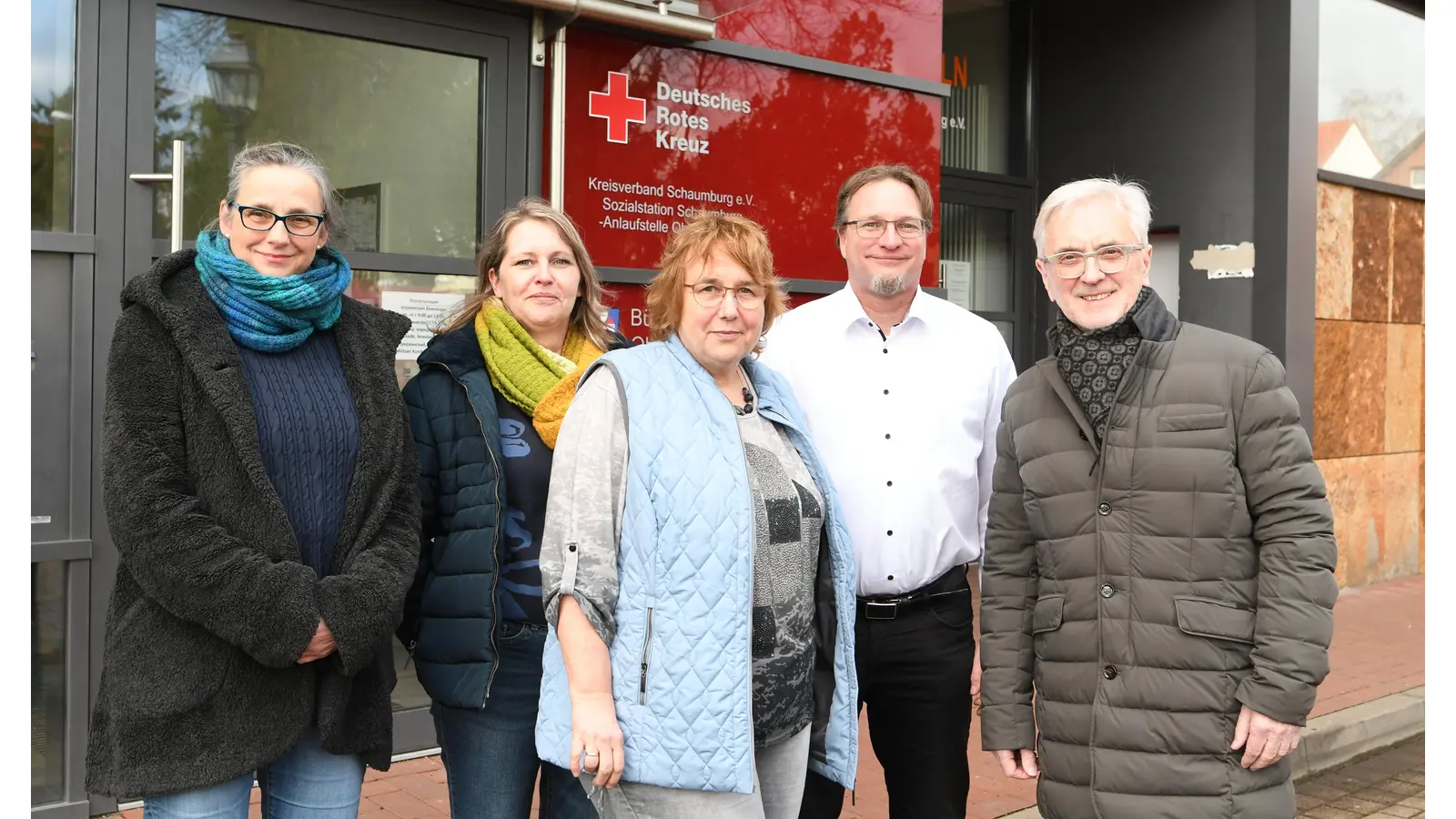 Der Startschuss ist gefallen: Dagmar Presse-Requardt, Frau Kogel, Kathrin Butzke, Thomas Hoffmann und Bernward Altmeppen bei der Vorstellung des neuen Betreuungsvereins in Obernkirchen. (Foto: nd)