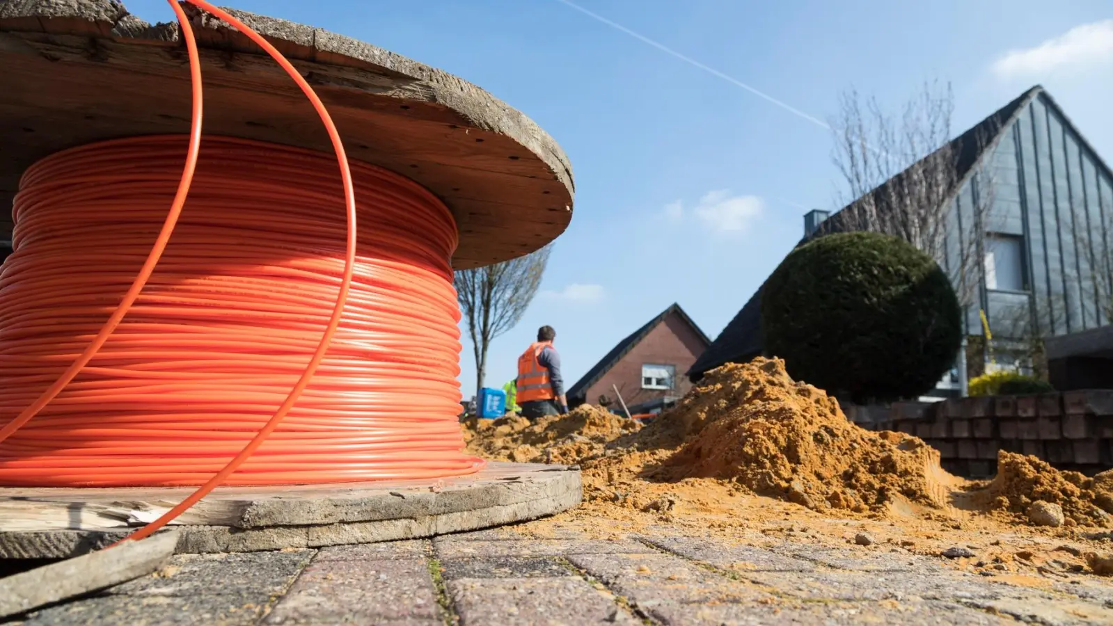 Auch in Obernkirchen könnte es bald mit der Glasfaser-Verlegung losgehen. (Foto: Deutsche Glasfaser)