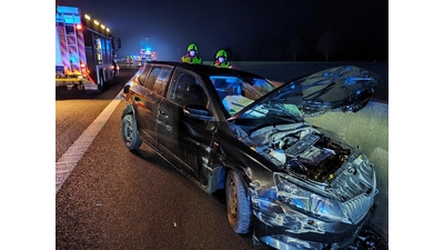 Das Auffahren auf die Autobahn in die falsche Richtung kann verheerende Folgen haben, wie in diesem Fall im Jahre 2022. Entsprechend rasch versucht die Polizei, zu reagieren. (Foto: privat)