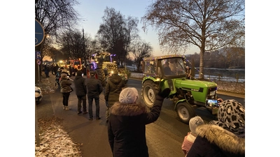 Landwirte starteten erneut eine Lichterfahrt. (Foto: ste)