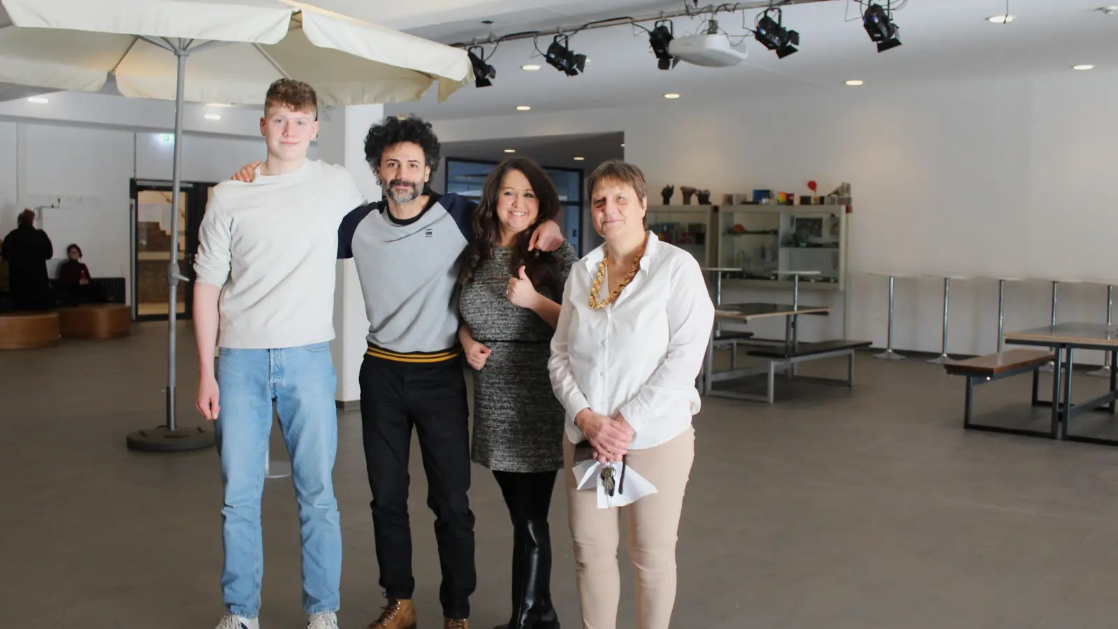 Haben die Projekttage mitgestaltet (v.li.): Henry Idl, Sami Alkome, Nina Coenen und Anette Bertram. (Foto: wb)