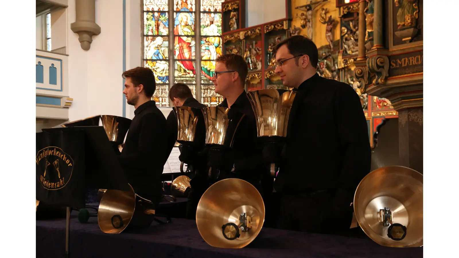 Der Handglockenchor Wiedensahl spielt am 3. Dezember in Meerbeck.  (Foto: Borchers, Bastian)