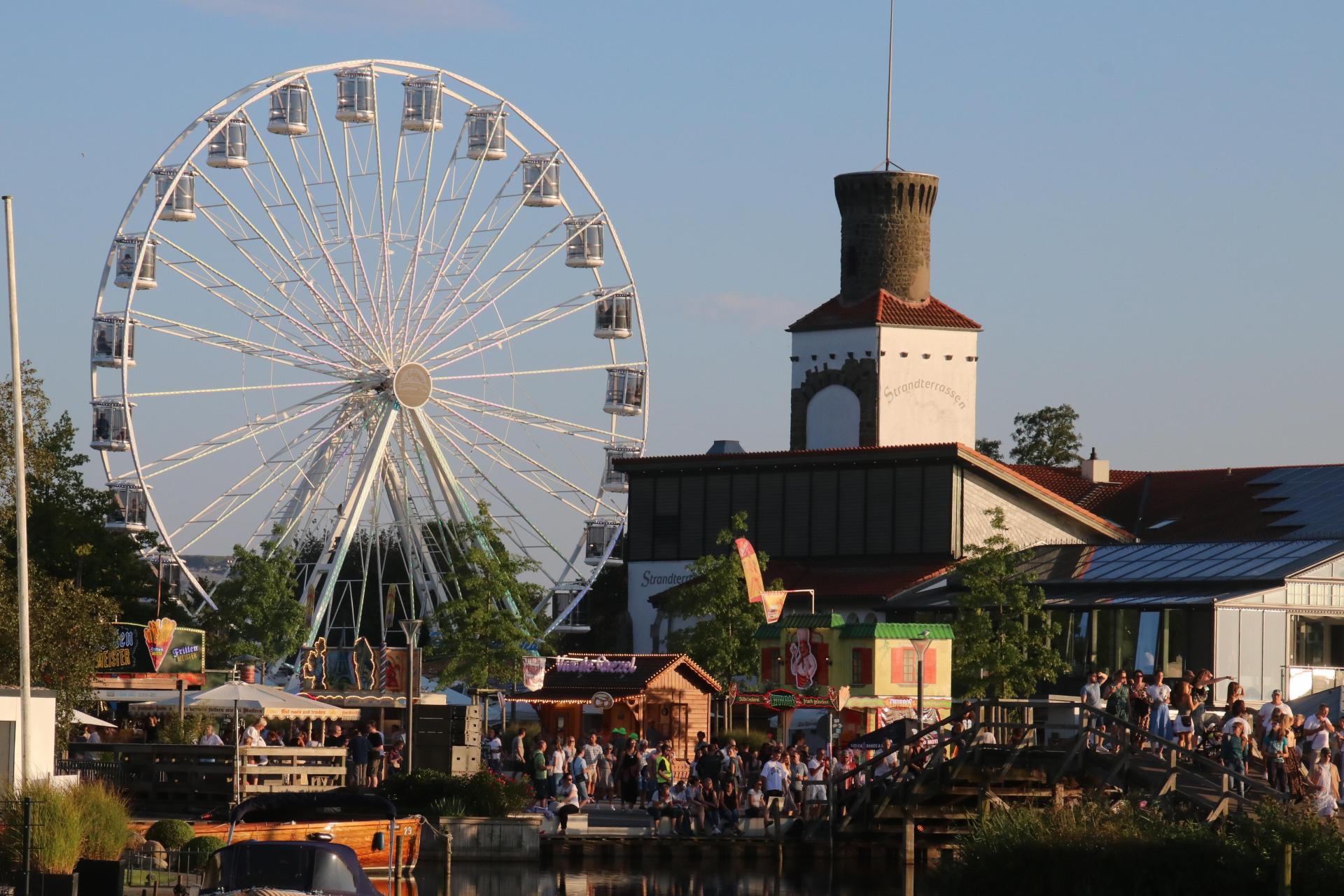 Festliches Wochenende in Steinhude. (Foto: gi)