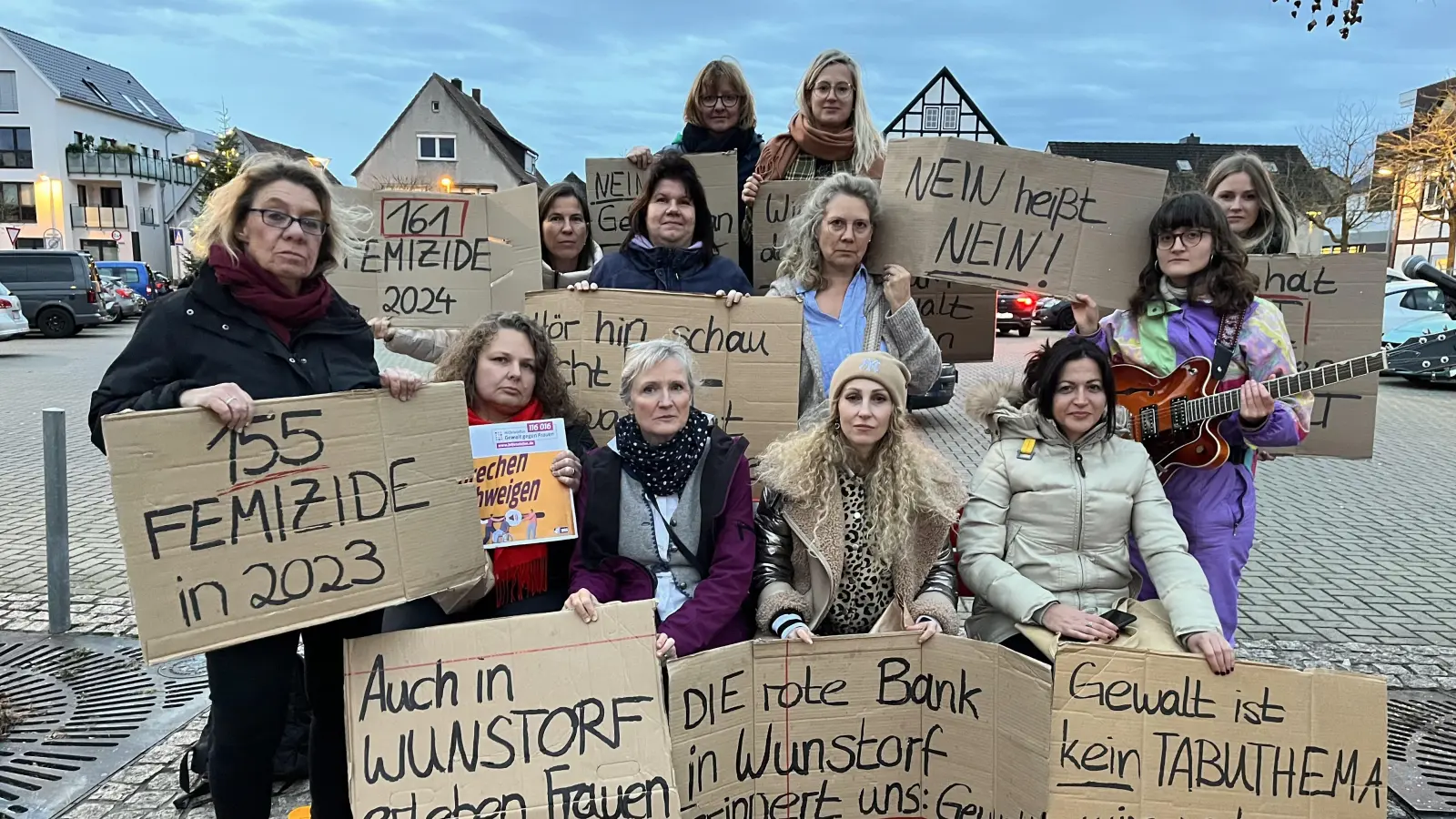 Sie setzen sich für ein Gewalthilfegesetz und Maßnahmen ein, um wirksam gegen Gewalt an Frauen vorzugehen.  (Foto: privat)