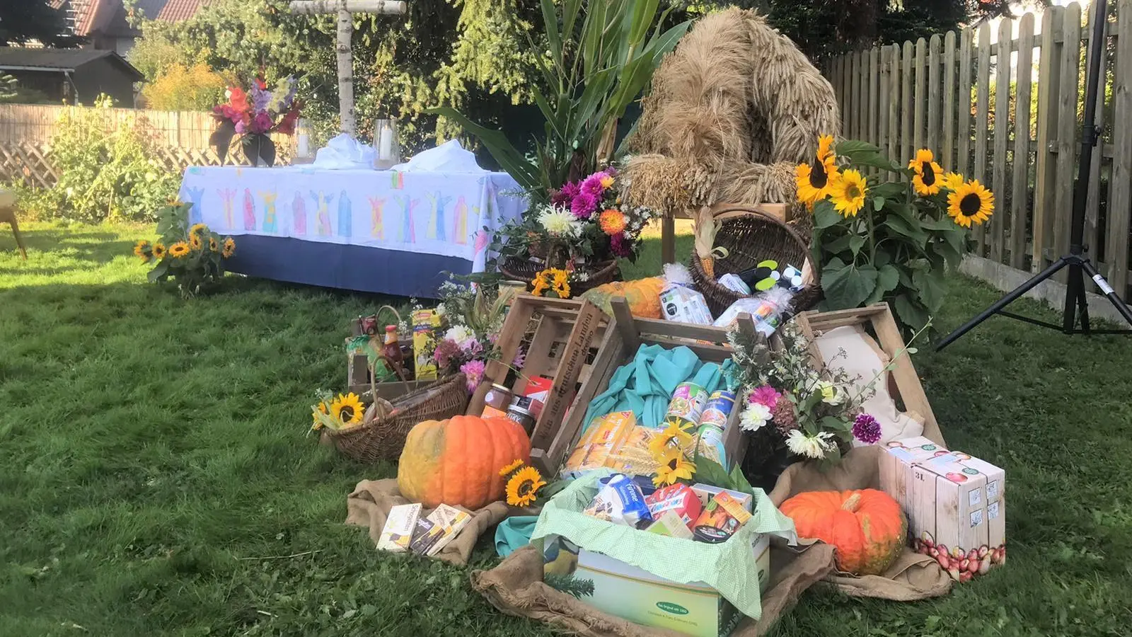 Geschmückt und mit Gaben: Das Erntedankfest. (Foto: privat)