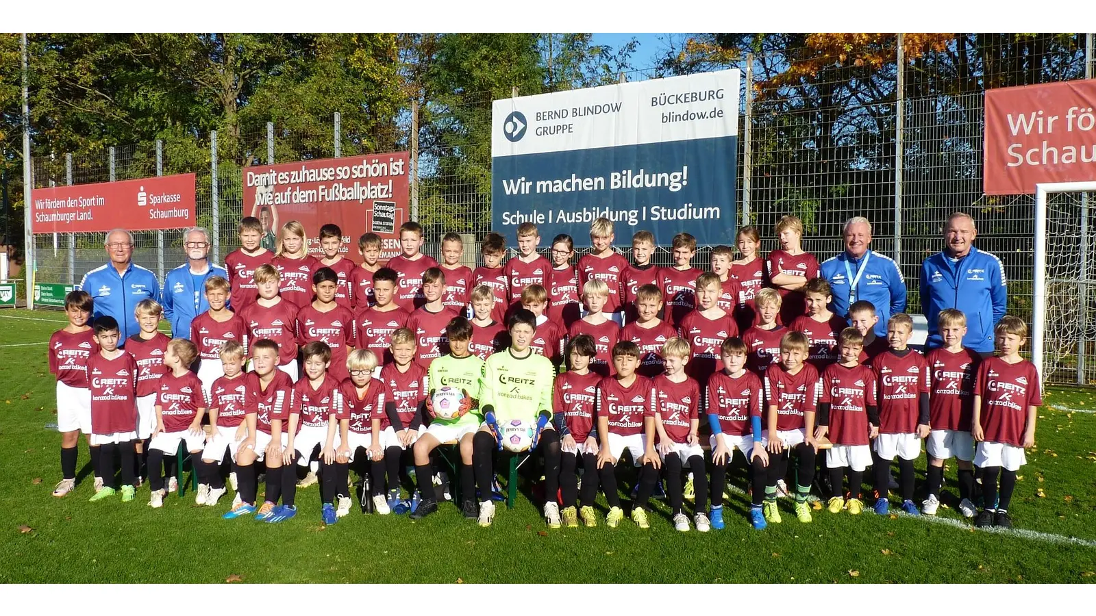 52 Kinder nehmen am Hollyvent-Fußballcamp des VfL Bückeburg teil.<br><br> (Foto: privat)