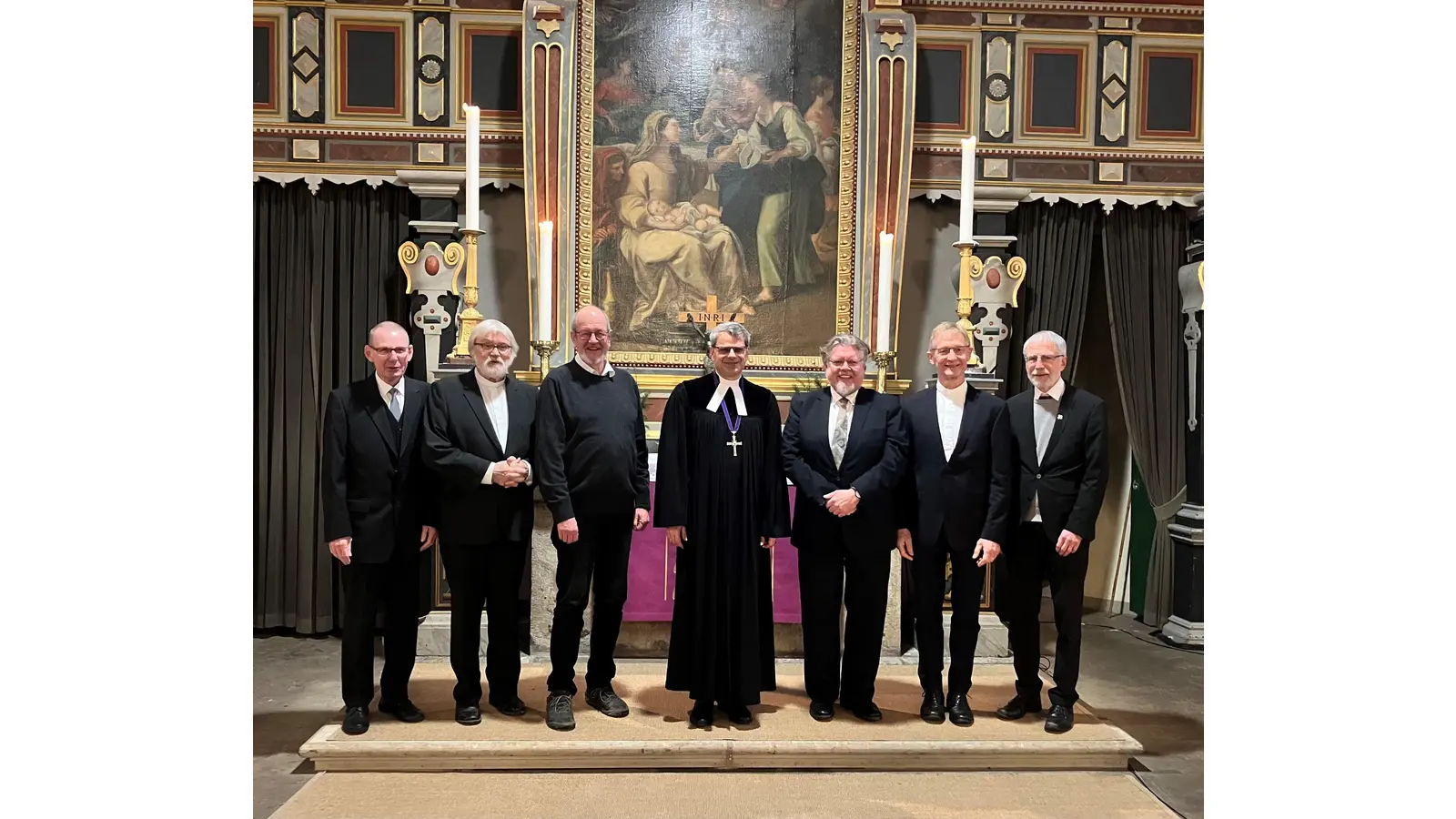 Von links nach rechts: Andreas Wömpner,Josef Kalkusch, Hartmut Steinwachs, Dr. Oliver Schuegraf, Reinhard Koller, Dr. Burkhard Peter und Jan Peter Hoth. Auf dem Bild fehlt Josua von Gottberg. (Foto: privat)