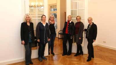 Birgit Baron (v. li.), Jutta Becker, Ingetraud Wehking, Kirstin Lusga, Saskia Kutscha und Dagmar Behrens sehen am neuen Standort von „Basta“ deutlich verbesserte Bedingungen für die Beratung.<br><br> (Foto: bb)