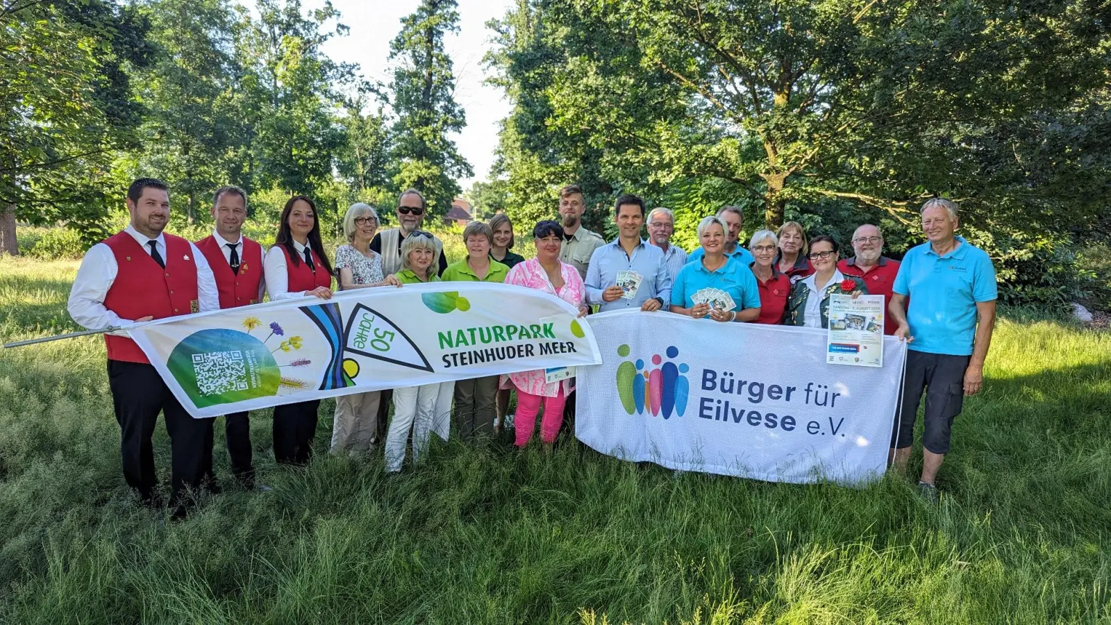 Neben dem Naturpark sind beim Tag der Parke auch zahlreiche Vereine und Organisationen aus Eilvese vertreten. (Foto: Region Hannover)