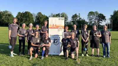 Das Sportabzeichen-Prüferteam der Sportgemeinschaft Rodenberg gibt auch in den Sommerferien die Möglichkeit, die Leichtathletik-Disziplinen zu absolvieren. (Foto: bb)