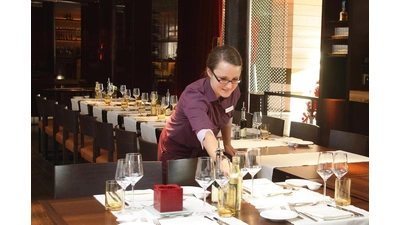 Die Gastronomie ist nur ein Bereich von vielen, in denen eine Reihe verschiedener Ausbildungsprofile angeboten werden (Foto DEHOGA/Alois Müller). (Foto: Dehoga/Alois Müller)