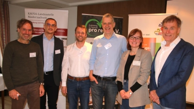 Beim Frühstück dabei (v.li.): Gerrit Paetow, Robert Conrad, Jan-Cord Ziegenhagen, Uwe Schwamm, Yvonne Salewski und Ulrich Temps. (Foto: gi)