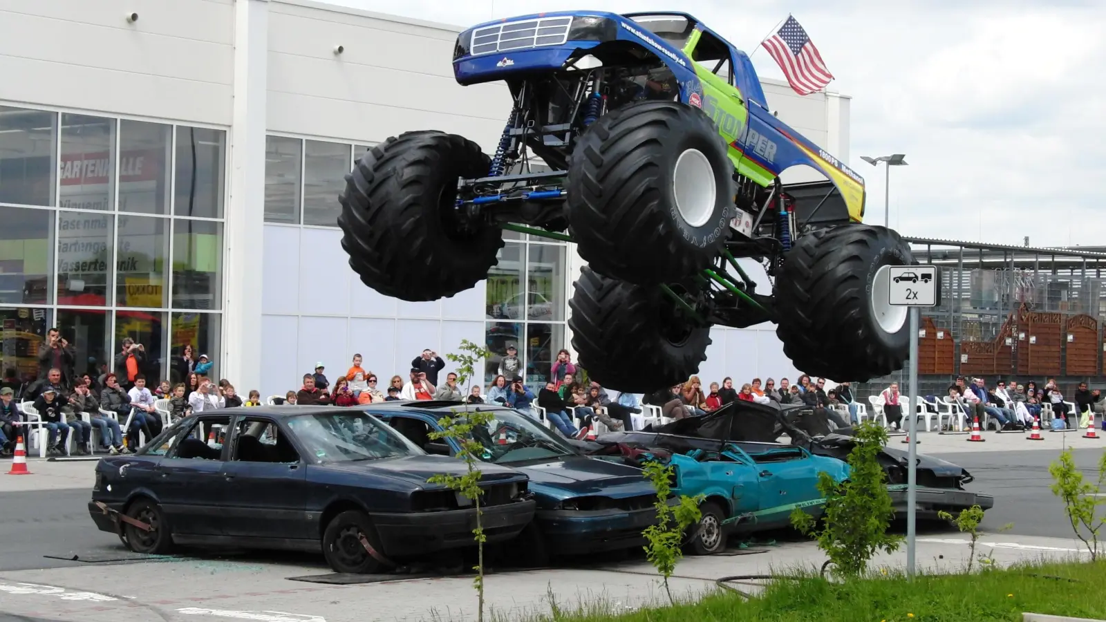 Die „Roselly Stunt &amp; Action Show“ wird am Donnerstag, dem 11. Mai, für Adrenalinschübe beim Publikum auf dem Stadthäger Festplatz sorgen. (Foto: Borchers, Bastian)