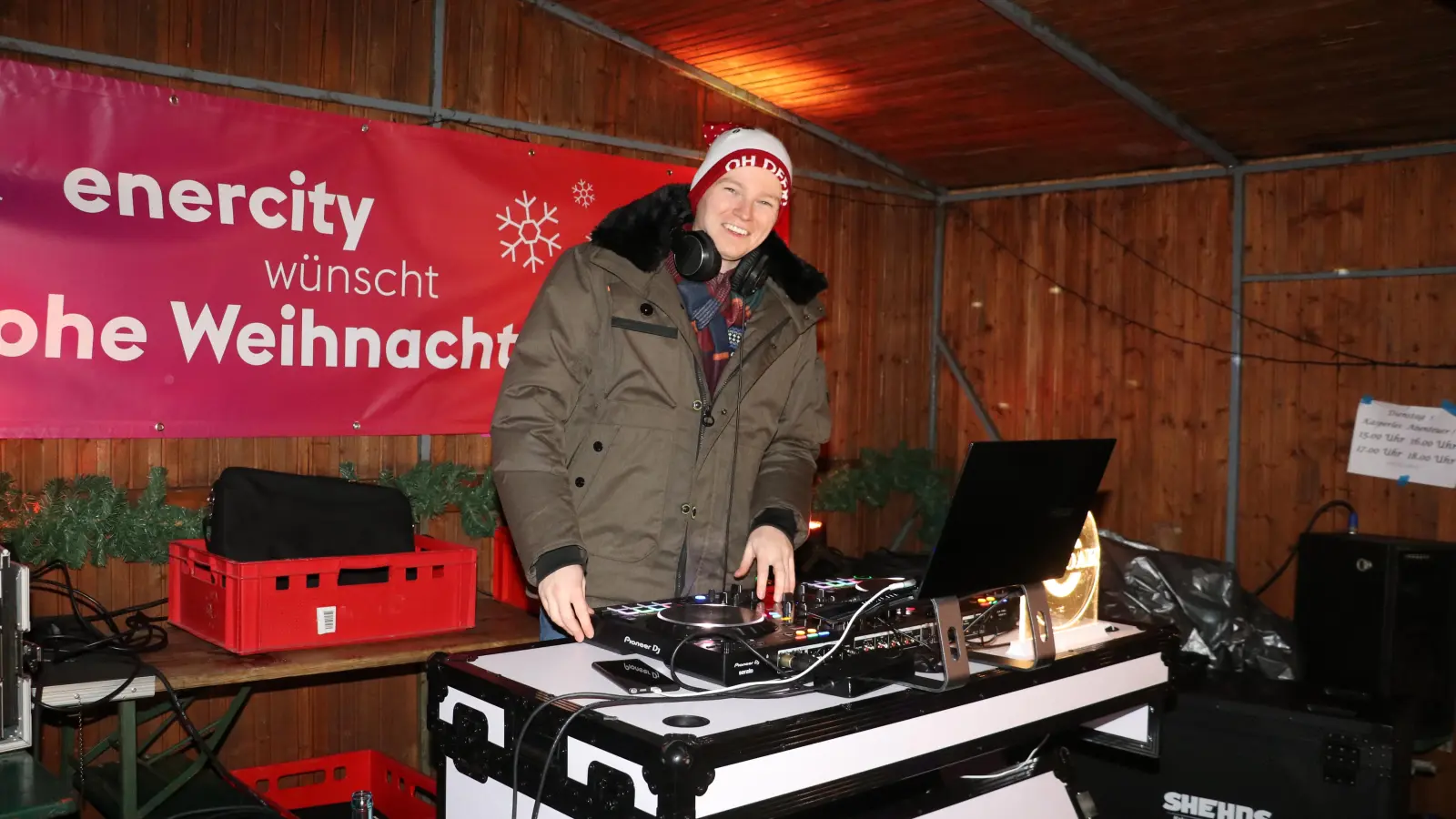 DJ Jan Eichhorst sorgte für abwechslungsreiche Musik.  (Foto: gi)