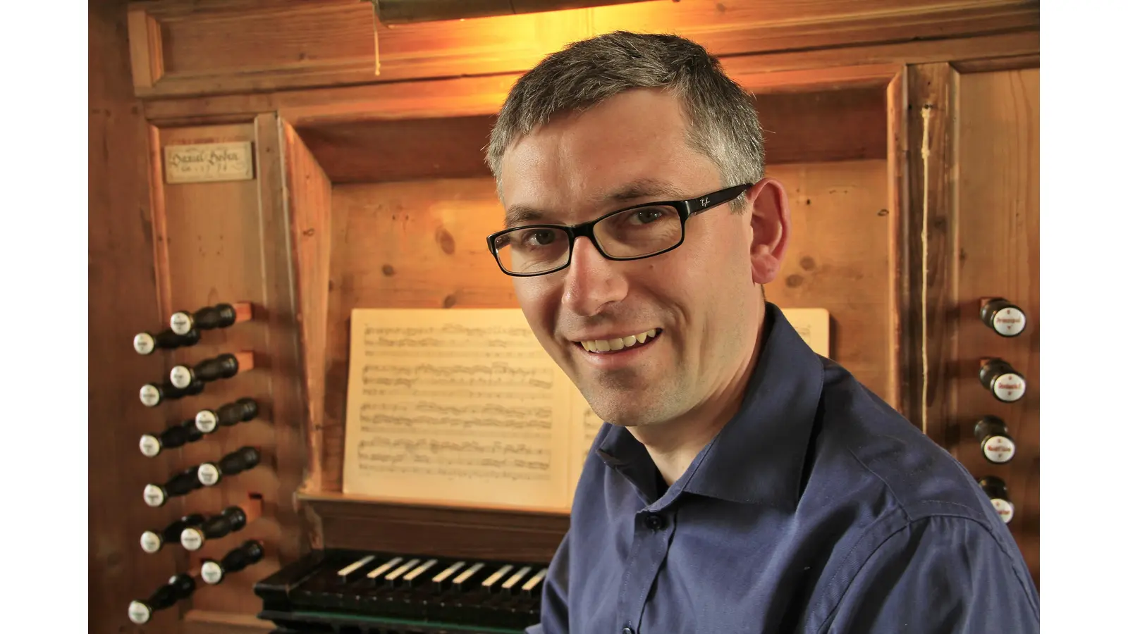 Julian Heider wird an der klangschönen Ahrend/Möhling Orgel der Klosterkirche Möllenbeck morgen ein besonders lockeres Konzert mit popigen Stücken geben.  (Foto: ste)