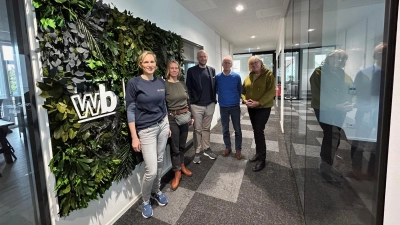 In der Zentrale des Bauvereins (v.li.): Kathrin Tietz, Maaret Westphely, Jost Kemmerich, Reinhard Hüttermann und Anne Dalig. (Foto: privat)